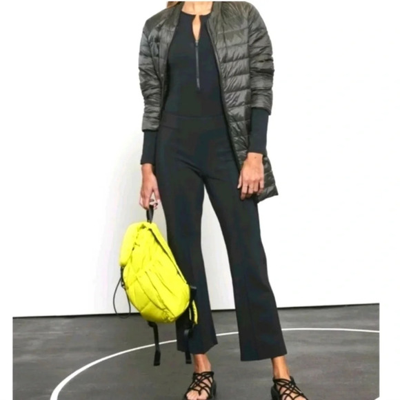 Athleta Black Crop Flare Mercurial High Waisted Pants XS Stretch Wide Leg - Picture 1 of 12